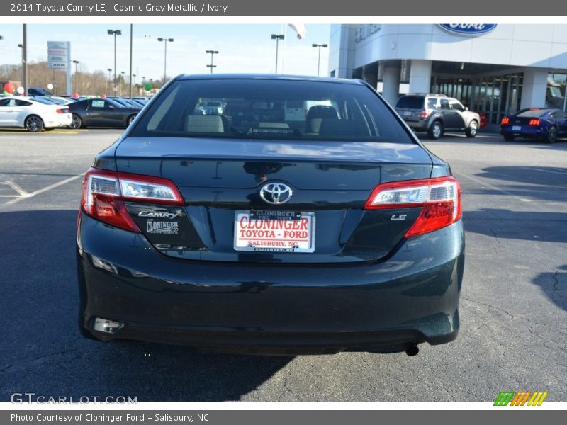 Cosmic Gray Metallic / Ivory 2014 Toyota Camry LE