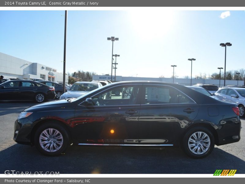 Cosmic Gray Metallic / Ivory 2014 Toyota Camry LE