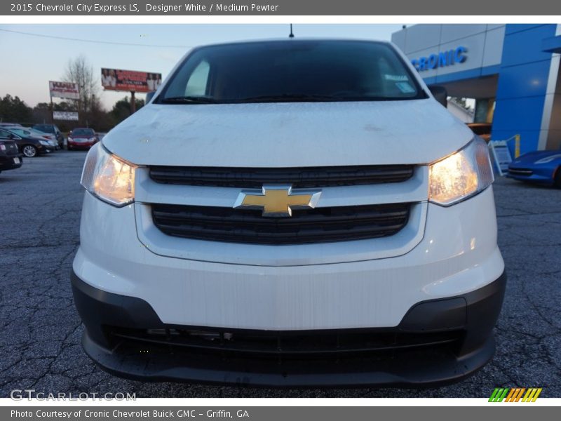 Designer White / Medium Pewter 2015 Chevrolet City Express LS