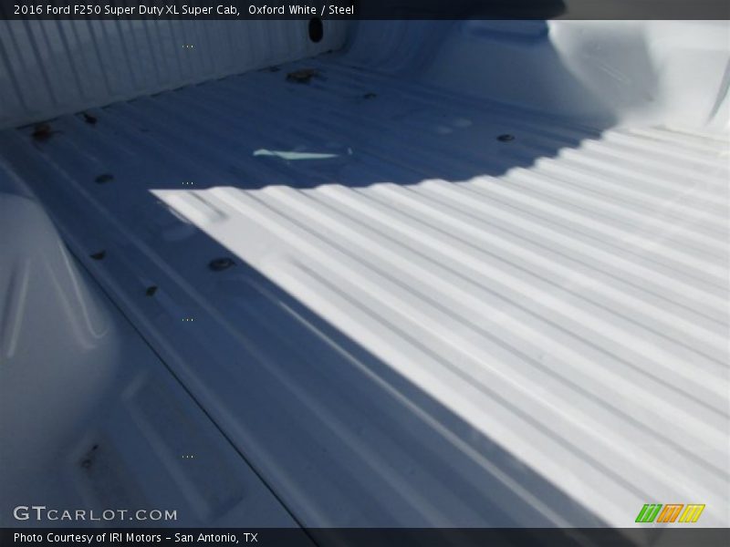 Oxford White / Steel 2016 Ford F250 Super Duty XL Super Cab