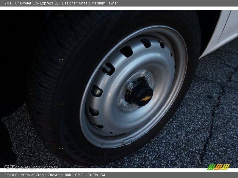 Designer White / Medium Pewter 2015 Chevrolet City Express LS