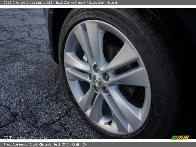 Black Granite Metallic / Cocoa/Light Neutral 2016 Chevrolet Cruze Limited LTZ