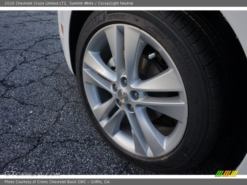 Summit White / Cocoa/Light Neutral 2016 Chevrolet Cruze Limited LTZ