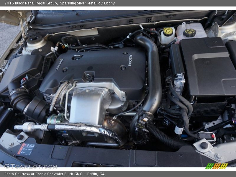 Sparkling Silver Metallic / Ebony 2016 Buick Regal Regal Group