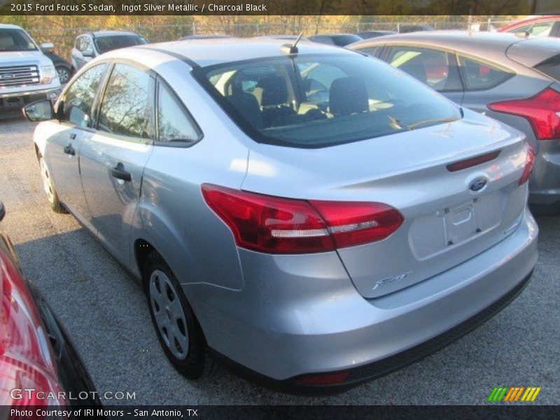 Ingot Silver Metallic / Charcoal Black 2015 Ford Focus S Sedan