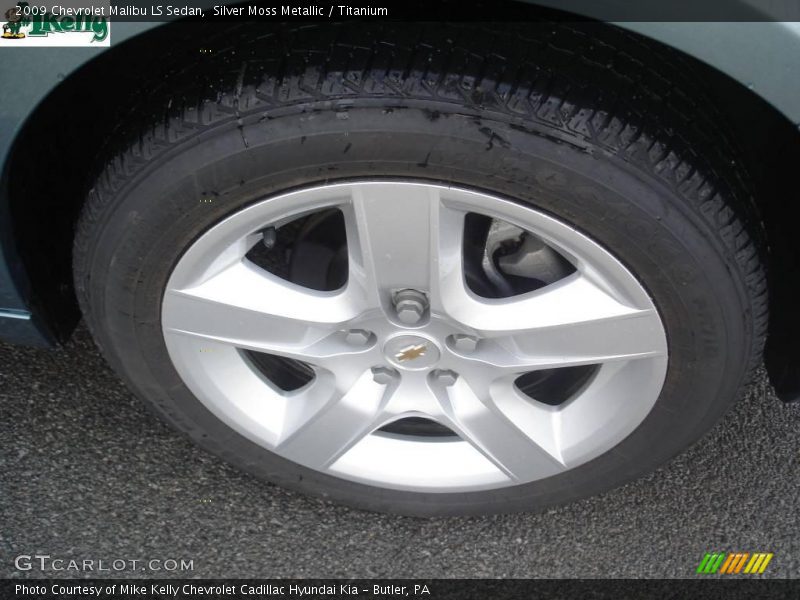 Silver Moss Metallic / Titanium 2009 Chevrolet Malibu LS Sedan