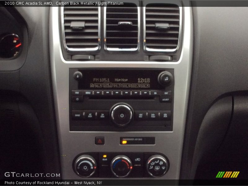 Carbon Black Metallic / Light Titanium 2010 GMC Acadia SL AWD
