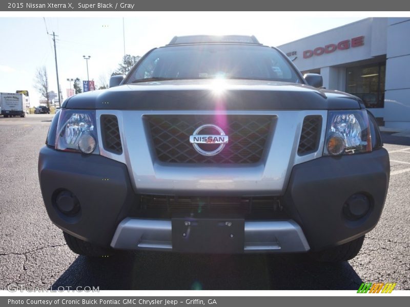 Super Black / Gray 2015 Nissan Xterra X