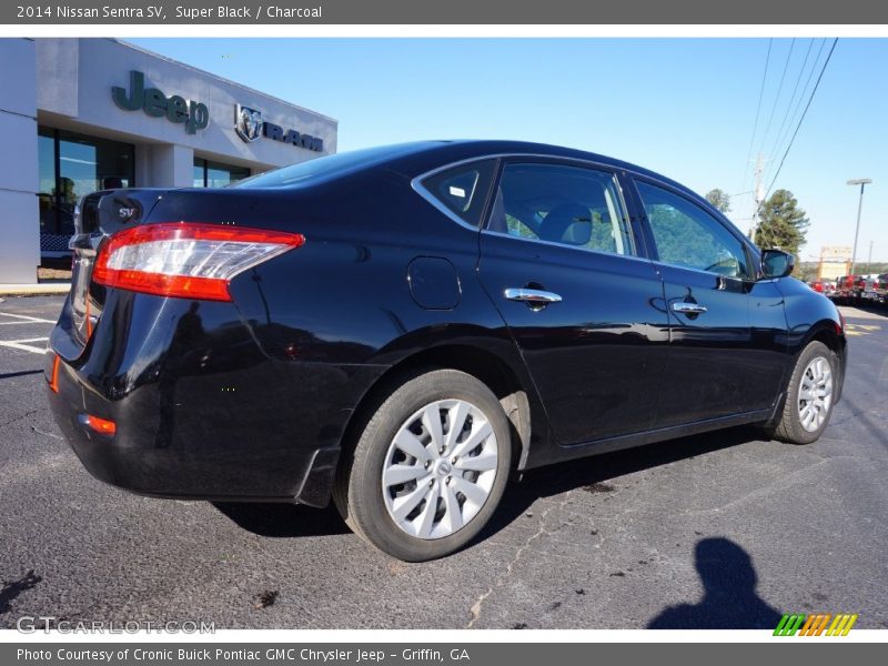Super Black / Charcoal 2014 Nissan Sentra SV