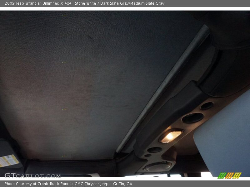 Stone White / Dark Slate Gray/Medium Slate Gray 2009 Jeep Wrangler Unlimited X 4x4