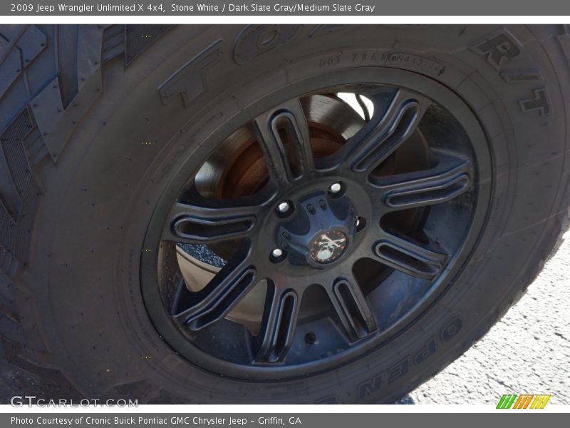 Stone White / Dark Slate Gray/Medium Slate Gray 2009 Jeep Wrangler Unlimited X 4x4