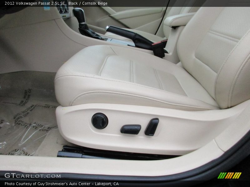 Black / Cornsilk Beige 2012 Volkswagen Passat 2.5L SE