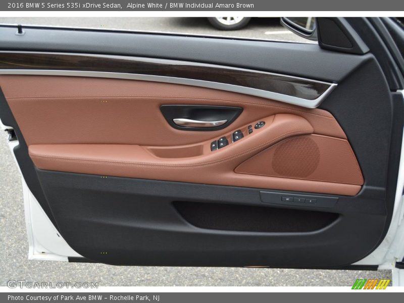 Door Panel of 2016 5 Series 535i xDrive Sedan