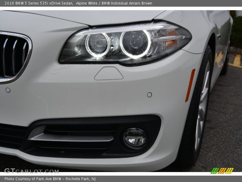 Alpine White / BMW Individual Amaro Brown 2016 BMW 5 Series 535i xDrive Sedan