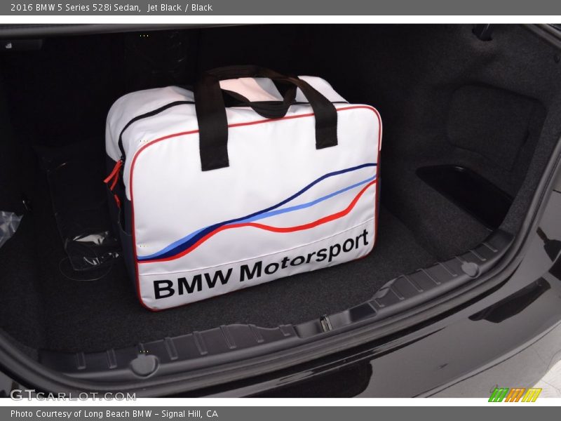 Jet Black / Black 2016 BMW 5 Series 528i Sedan