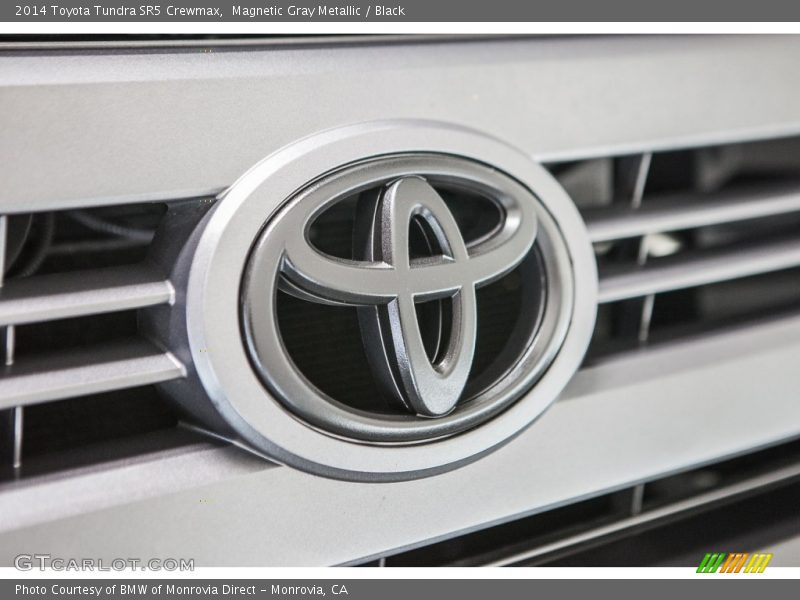 Magnetic Gray Metallic / Black 2014 Toyota Tundra SR5 Crewmax