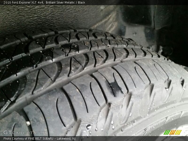 Brilliant Silver Metallic / Black 2010 Ford Explorer XLT 4x4