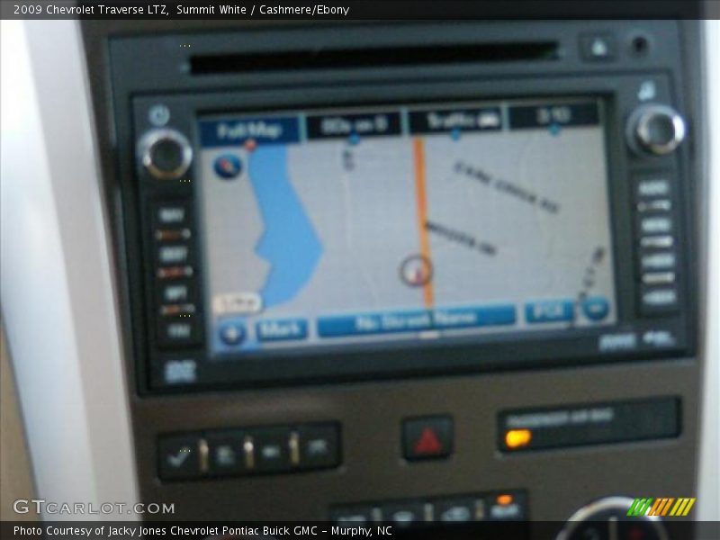 Summit White / Cashmere/Ebony 2009 Chevrolet Traverse LTZ
