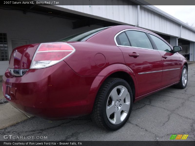 Berry Red / Tan 2007 Saturn Aura XE