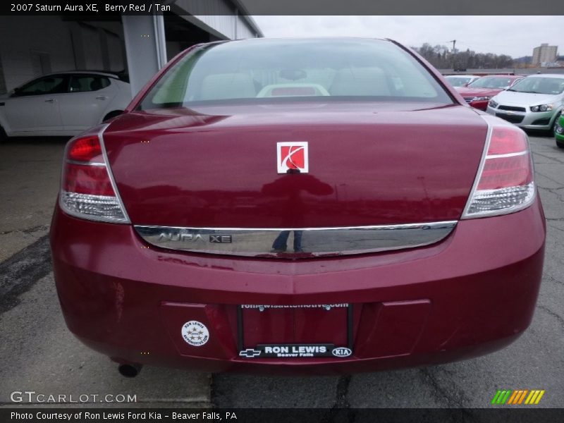Berry Red / Tan 2007 Saturn Aura XE