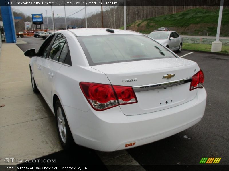 Summit White / Medium Titanium 2016 Chevrolet Cruze Limited LT