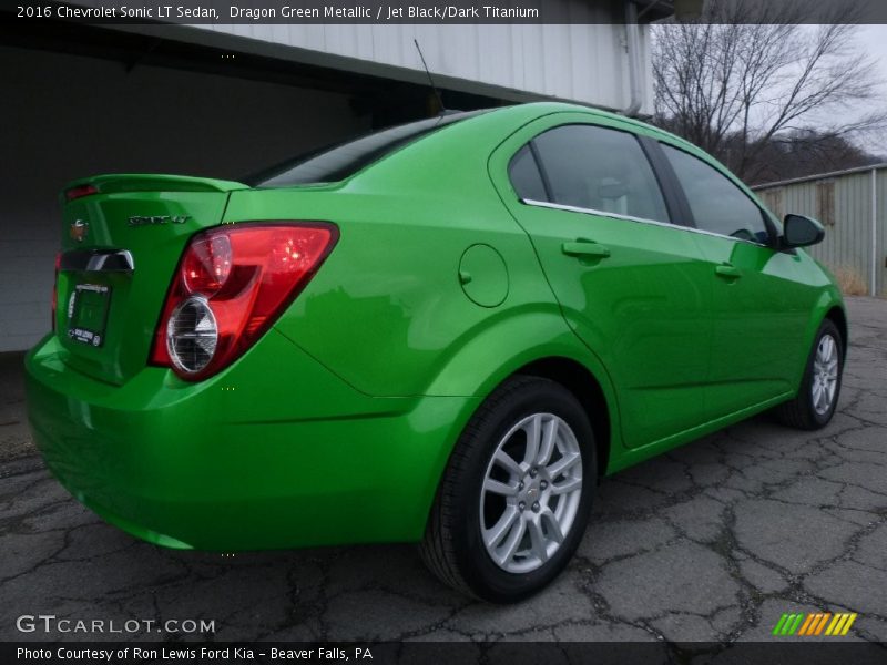 Dragon Green Metallic / Jet Black/Dark Titanium 2016 Chevrolet Sonic LT Sedan