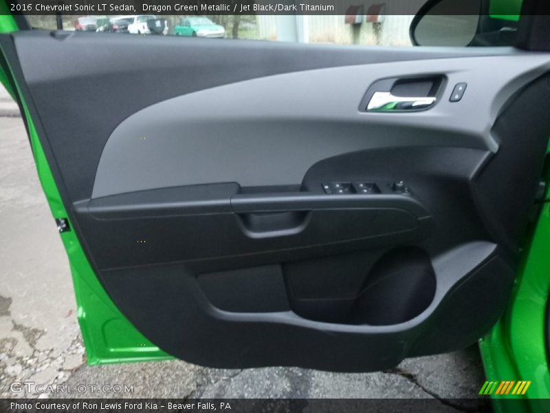 Dragon Green Metallic / Jet Black/Dark Titanium 2016 Chevrolet Sonic LT Sedan