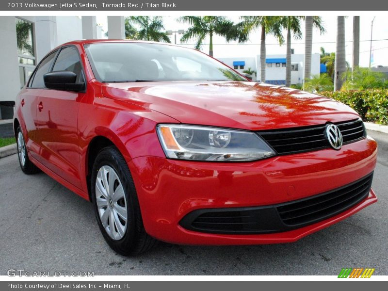 Tornado Red / Titan Black 2013 Volkswagen Jetta S Sedan