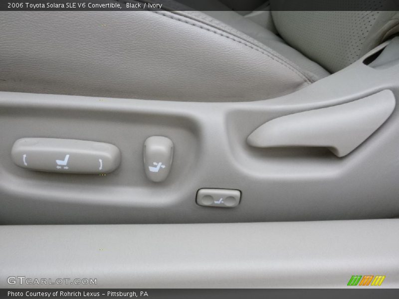 Black / Ivory 2006 Toyota Solara SLE V6 Convertible