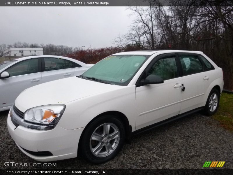 White / Neutral Beige 2005 Chevrolet Malibu Maxx LS Wagon