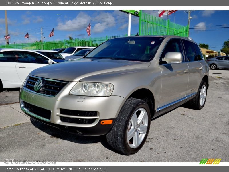 Wheat Beige Metallic / Pure Beige 2004 Volkswagen Touareg V8