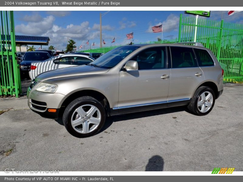 Wheat Beige Metallic / Pure Beige 2004 Volkswagen Touareg V8