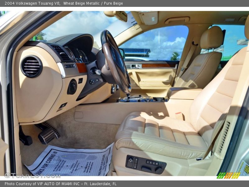 Wheat Beige Metallic / Pure Beige 2004 Volkswagen Touareg V8