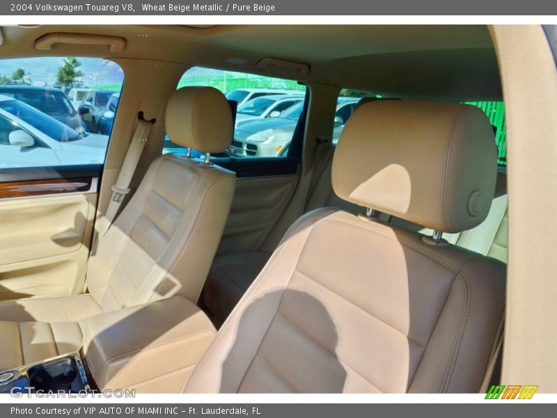 Wheat Beige Metallic / Pure Beige 2004 Volkswagen Touareg V8