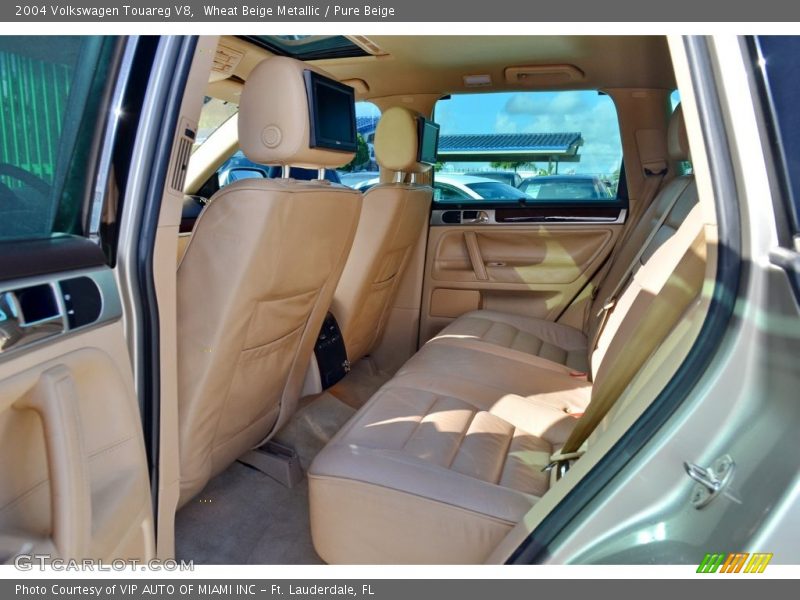 Wheat Beige Metallic / Pure Beige 2004 Volkswagen Touareg V8
