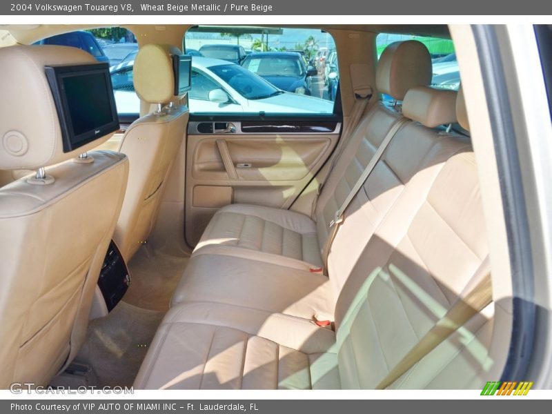 Wheat Beige Metallic / Pure Beige 2004 Volkswagen Touareg V8