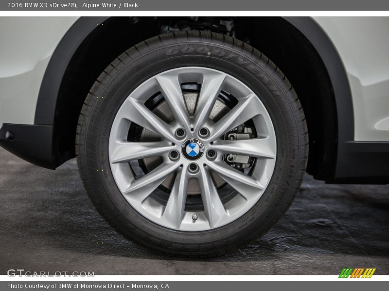 Alpine White / Black 2016 BMW X3 sDrive28i