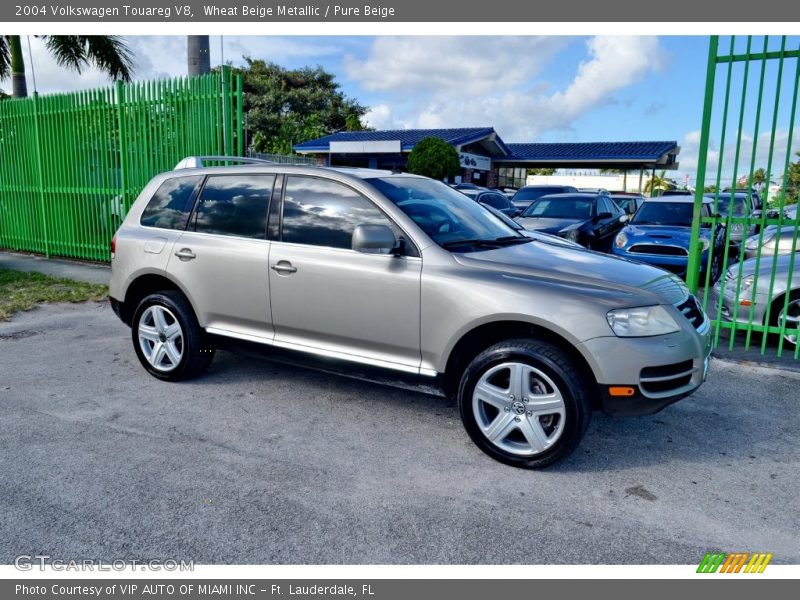 Wheat Beige Metallic / Pure Beige 2004 Volkswagen Touareg V8