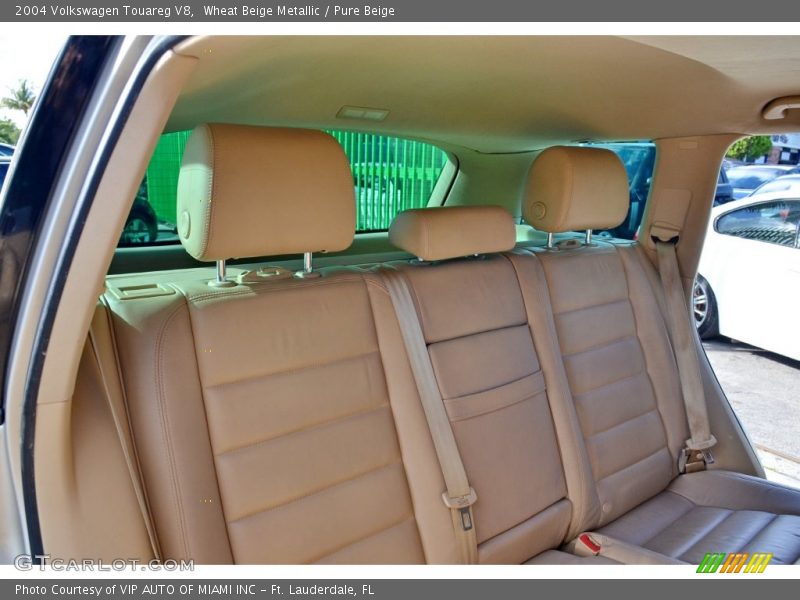 Wheat Beige Metallic / Pure Beige 2004 Volkswagen Touareg V8