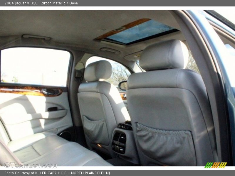 Zircon Metallic / Dove 2004 Jaguar XJ XJ8