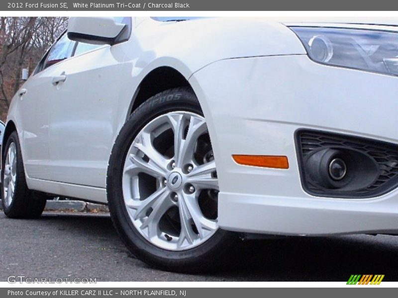 White Platinum Tri-Coat / Charcoal Black 2012 Ford Fusion SE