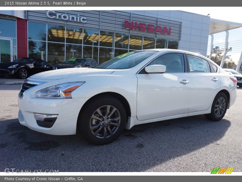 Pearl White / Beige 2015 Nissan Altima 2.5 S