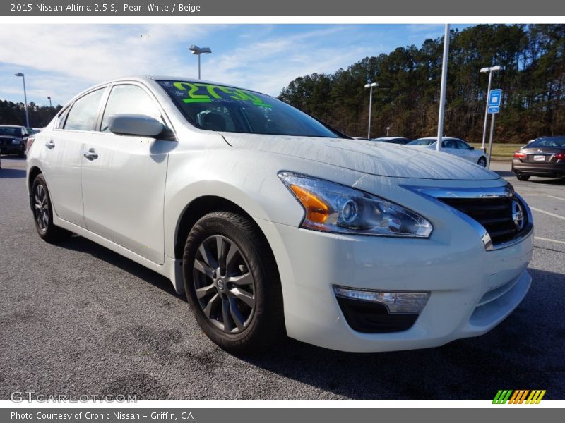 Pearl White / Beige 2015 Nissan Altima 2.5 S