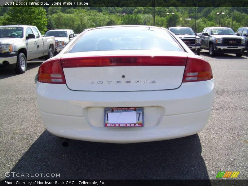 Stone White / Taupe 2001 Dodge Intrepid SE