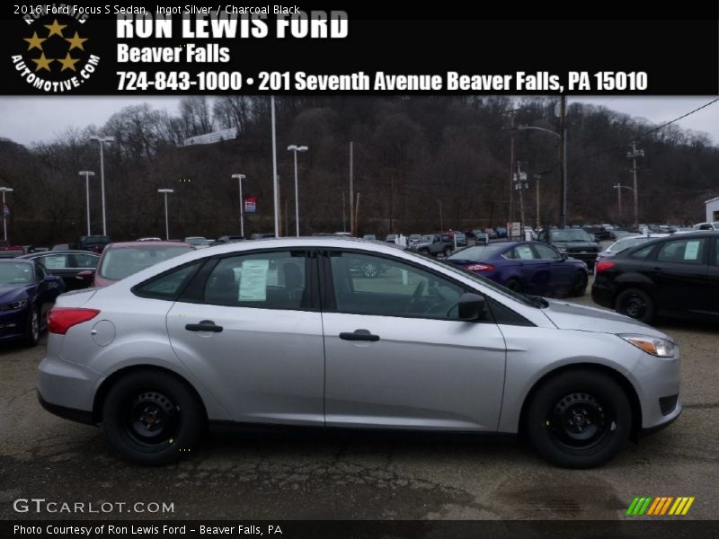 Ingot Silver / Charcoal Black 2016 Ford Focus S Sedan