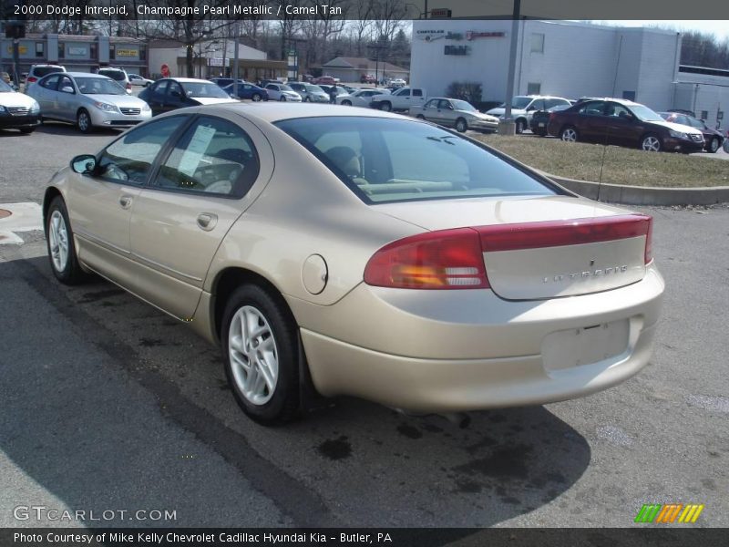 Champagne Pearl Metallic / Camel Tan 2000 Dodge Intrepid