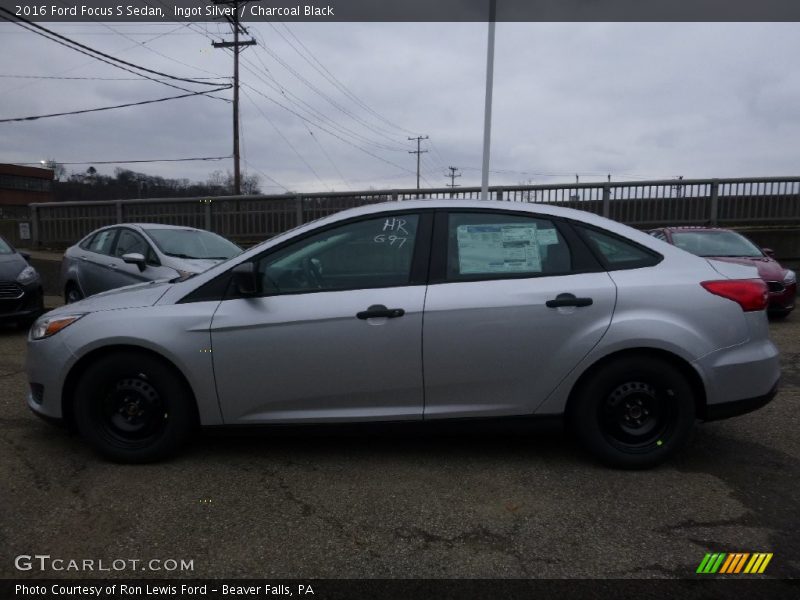 Ingot Silver / Charcoal Black 2016 Ford Focus S Sedan