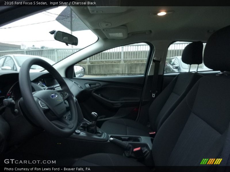 Ingot Silver / Charcoal Black 2016 Ford Focus S Sedan