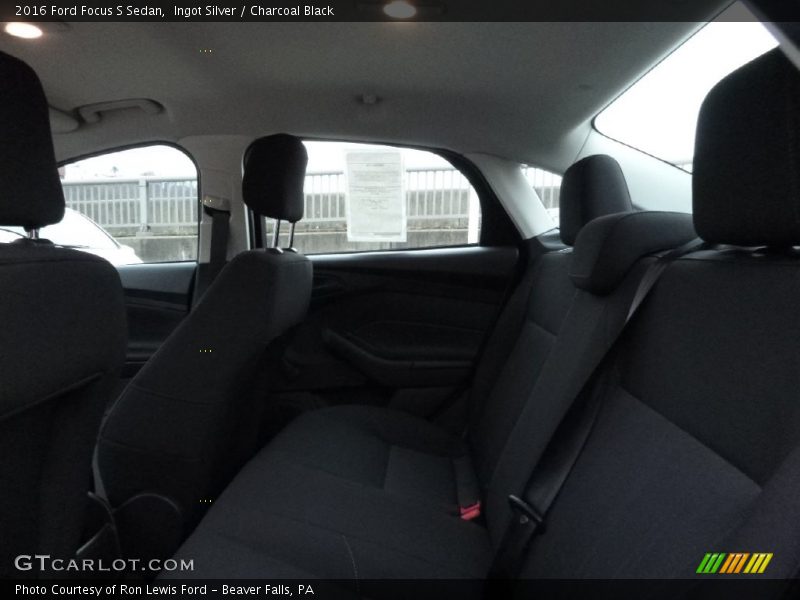 Ingot Silver / Charcoal Black 2016 Ford Focus S Sedan