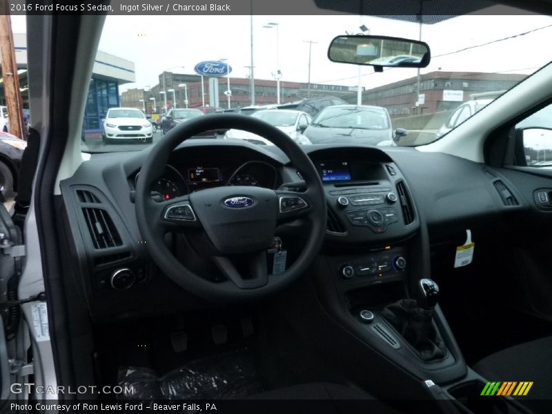 Ingot Silver / Charcoal Black 2016 Ford Focus S Sedan